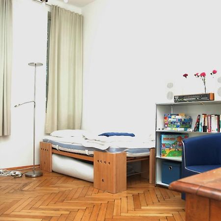 Altes Schulhaus Apartment Argenbuhl Bagian luar foto