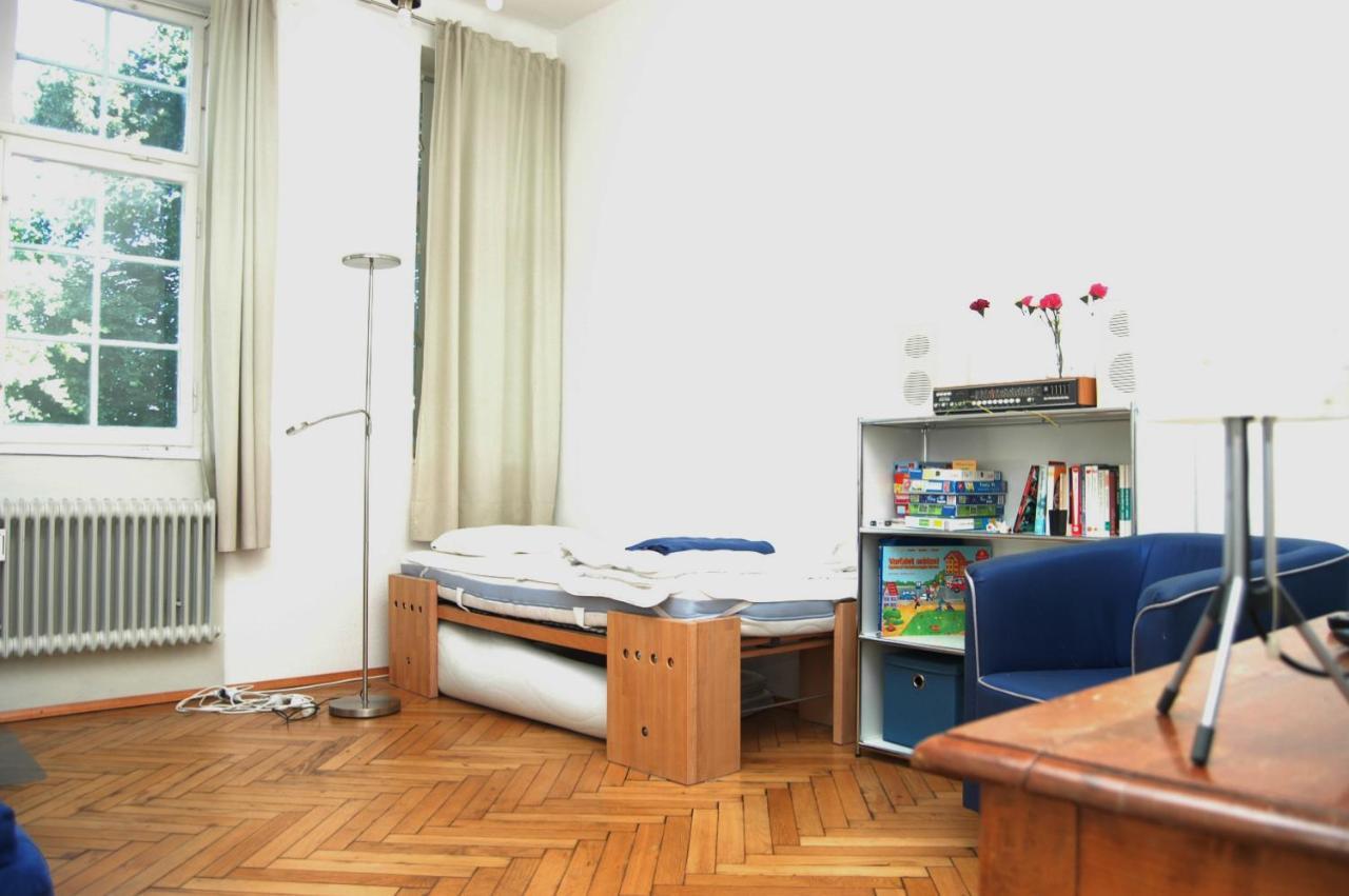 Altes Schulhaus Apartment Argenbuhl Bagian luar foto