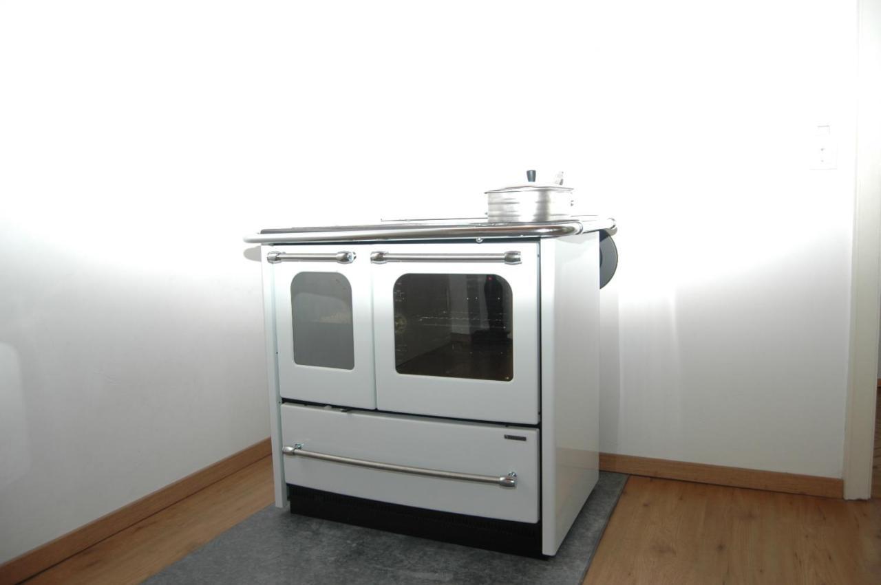Altes Schulhaus Apartment Argenbuhl Bagian luar foto