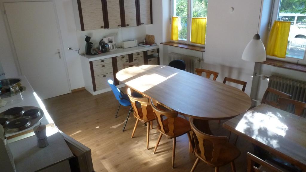 Altes Schulhaus Apartment Argenbuhl Bagian luar foto