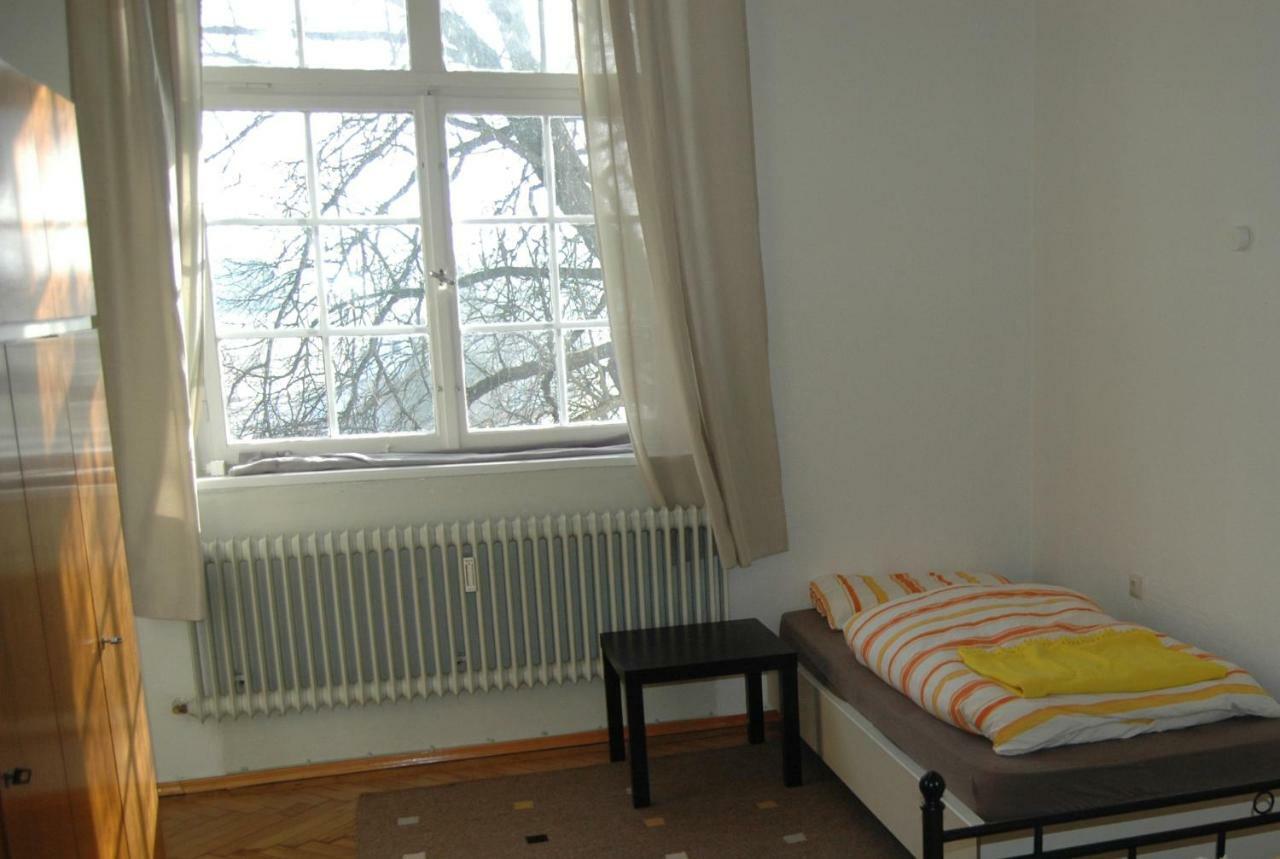 Altes Schulhaus Apartment Argenbuhl Bagian luar foto